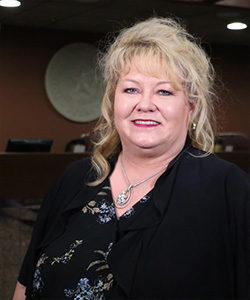 Sharon Voelz