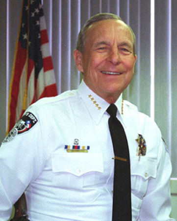 Sheriff on desk1